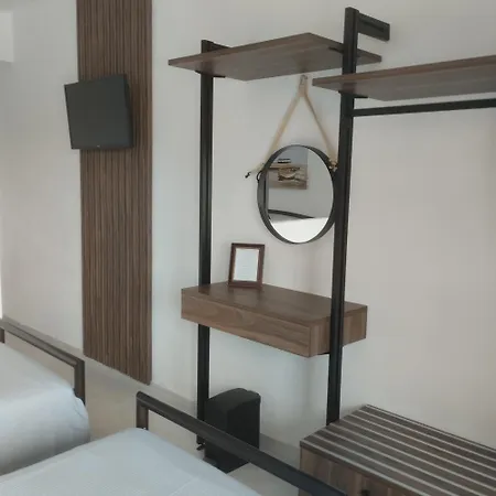 Thanos ,rooms And