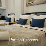 アパート Thanos ,rooms And