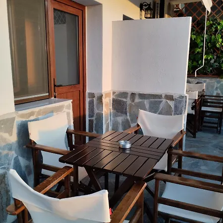 Appartement Thanos ,rooms And