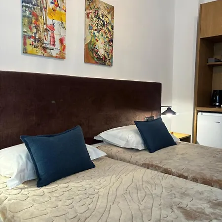 Appartement Thanos ,rooms And *