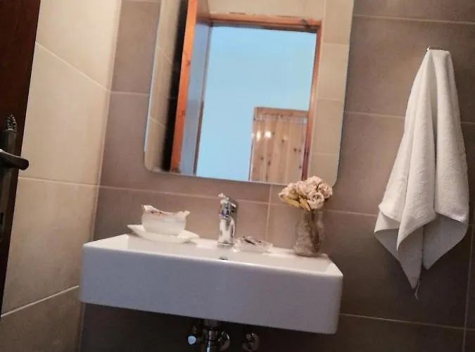 Apartment Thanos ,rooms And *