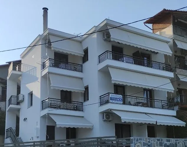 Thanos ,rooms And