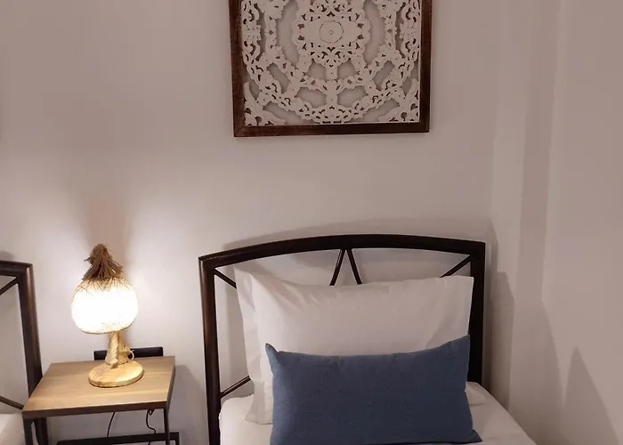 Thanos ,rooms And Ouranoupoli