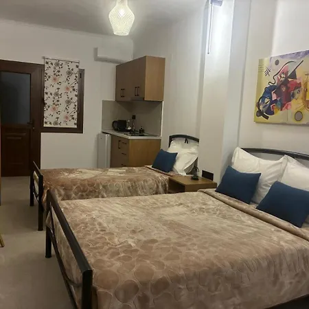 Thanos ,rooms And Διαμέρισμα Ουρανούπολη