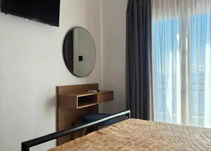 Thanos ,rooms And Апартаменты